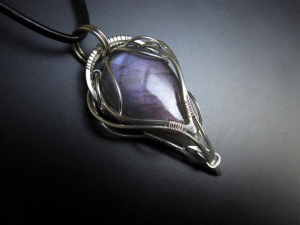Zeloutis Fine Art Jewelry - Uncommon wire wrapped sterling and fine silver wearable fine art jewelry featuring semi-precious gemstones and artisan glass.