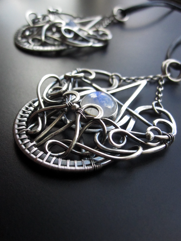 sterling silver moonstone star pendant