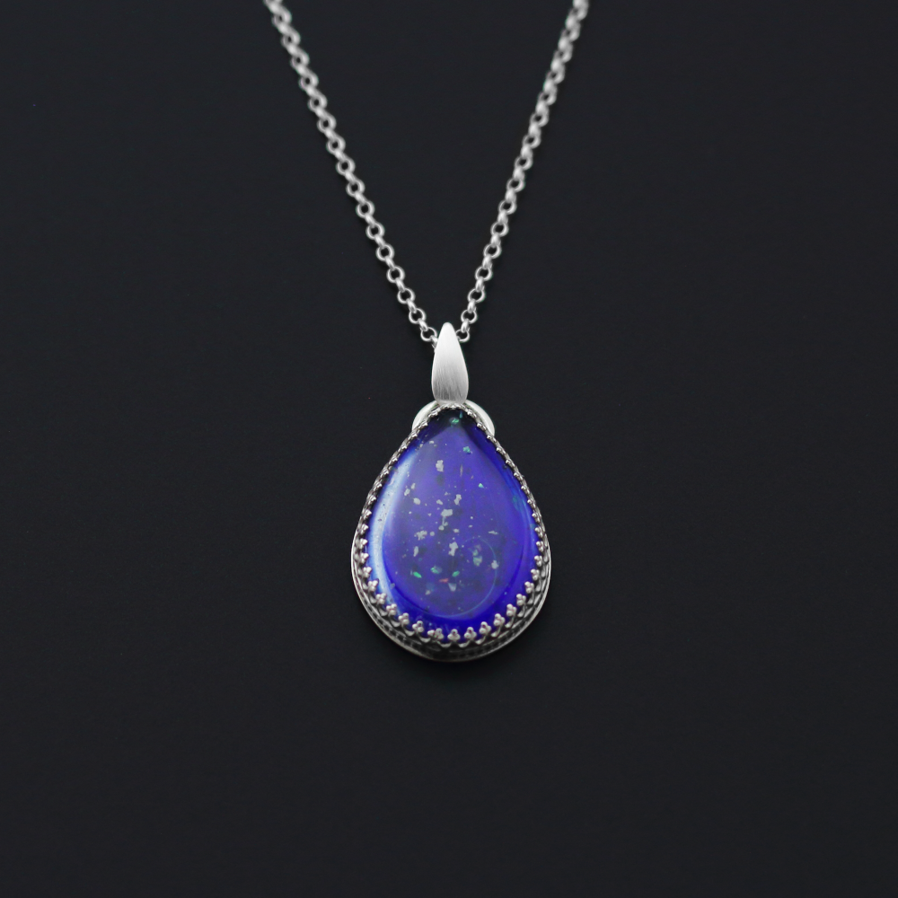 Memorial Tear with Crushed Opal